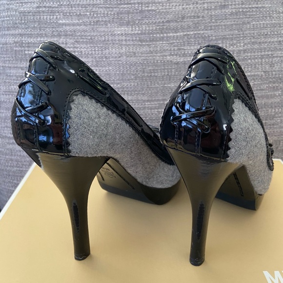 Michael Kors Heels 6.5M - Picture 3 of 6